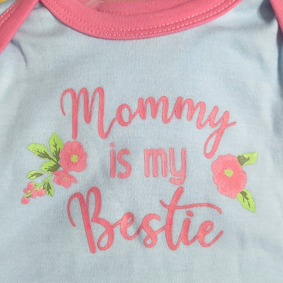 "Mommy is my Bestie" Onesie NWT - Picture 3 of 3